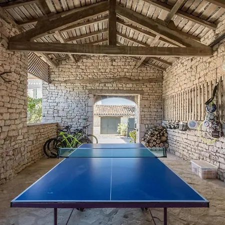 Feriehus Domaine La Poudie *