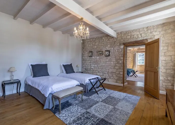 Nyaraló Domaine La Poudie *